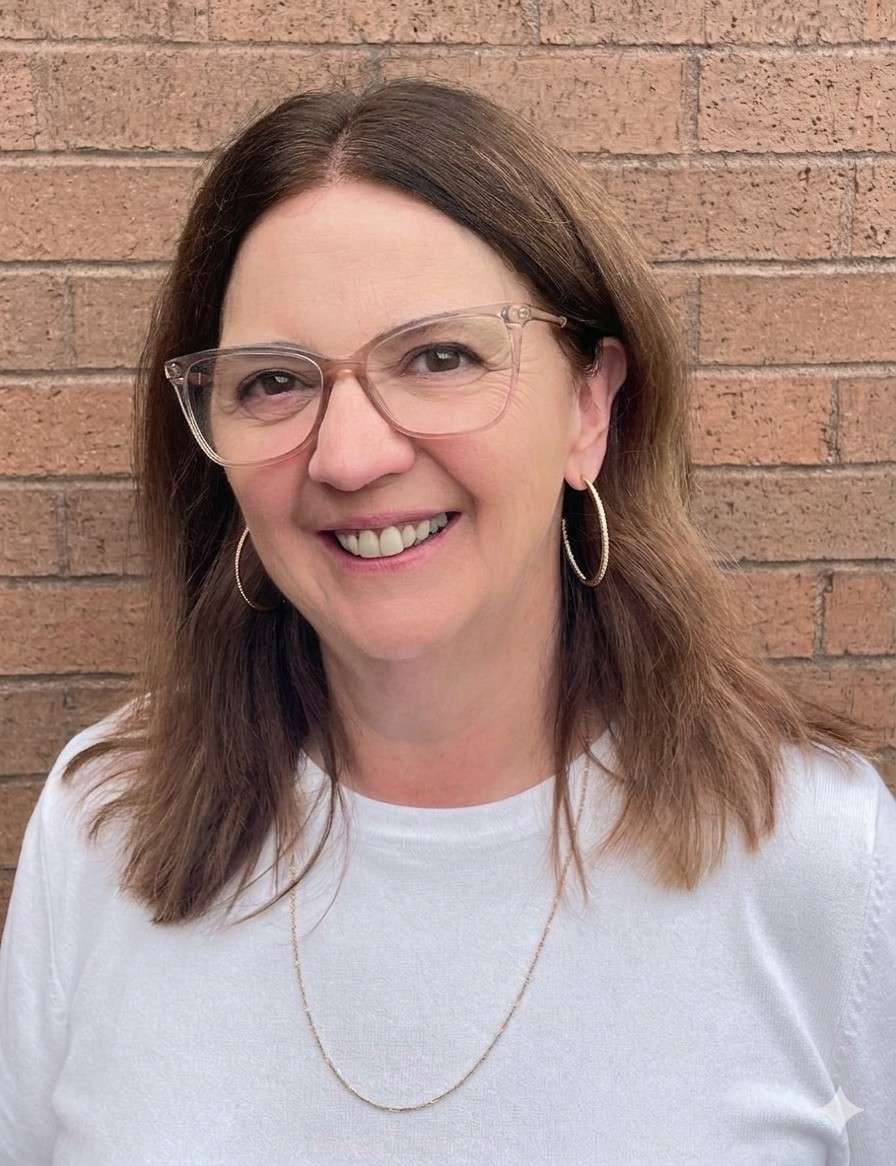 Laura Hunter